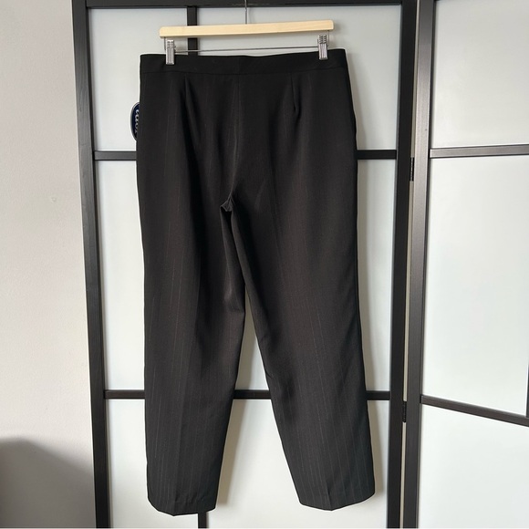 [14p] NWT Tabi Women’s Black and Silver Pinstripe Structured Trousers - Picture 4 of 9